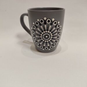 Siva skodelica za čaj