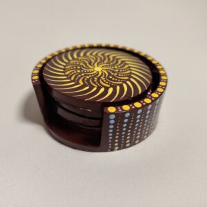 Različni podstavki za pijačo